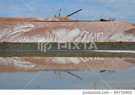 Production of potash mineral fertilizers 94739968