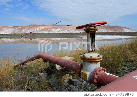 Mining of potash and salt 94739976