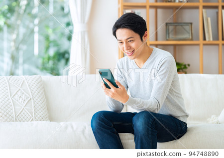 Smartphone Men Living Lifestyle 94748890