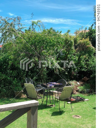 伊豆的暑假。在酒店花園裡 伊豆的暑假。在酒店花園裡 94748931