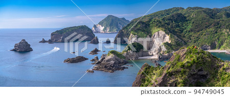 《Shizuoka Prefecture》Coastline of Cape Aiai・Okuirozaki at the southern end of Izu 94749045
