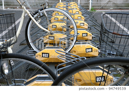 Paid bicycle parking Paid bicycle parking 94749539