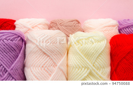Warm-colored yarn ball 100% acrylic yarn 94750088