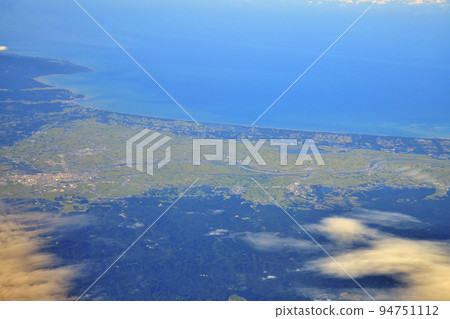 Overlooking Shichirinagahama / From the sky (Tsugaru City, Aomori Prefecture) [August 2022] 94751112