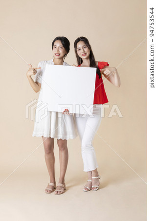 summer vacation trip with friends concept series_korean beautiful asian young women holding panels summer vacation trip with friends concept series_korean beautiful asian young women holding panels 94753544