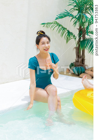summer vacation trip with friends concept series_korean beautiful asian young woman drinking champagne summer vacation trip with friends concept series_korean beautiful asian young woman drinking champagne 94753863