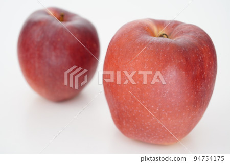 青森縣產尾瀨紅蘋果 青森縣產尾瀨紅蘋果 94754175