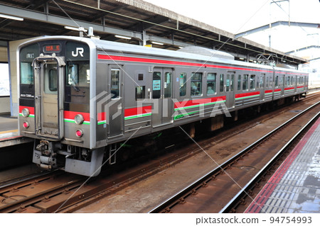 快速太陽港開往高松(丸龜站) 快速太陽港開往高松(丸龜站) 94754993