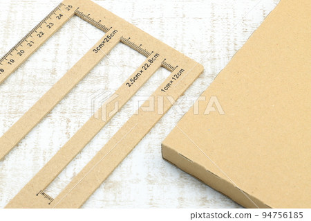 Post-in case and scale Post-in case and scale 94756185