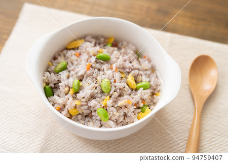 梅子紫蘇抓飯 94759407