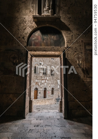 Beautiful view of Tuscany landscape and landmarks. Summer in Italy 94759530