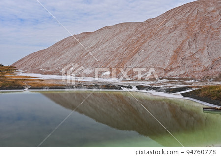 Potash waste heaps 94760778