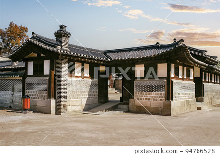 Changdeokgung Palace Outing Changdeokgung Palace Outing 94766528