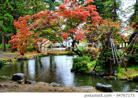 秋葉盛開的米澤/上杉神社 秋葉盛開的米澤/上杉神社 94767173