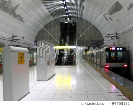 港未來線元町中華街站 伊東東洋 港未來線元町中華街站 伊東東洋 94768121