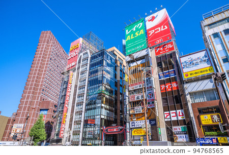 Tokyo cityscape in Japan 10 weeks World's largest number, madness of concealment of actual infection due to review of all figures ... = September 26, Kabukicho Tokyo cityscape in Japan 10 weeks World's largest number, madness of concealment of actual infection due to review of all figures ... = September 26, Kabukicho 94768565