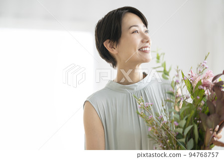 中年婦女 94768757