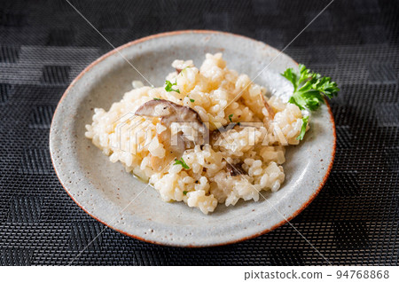 蘑菇奶油燴飯 94768868