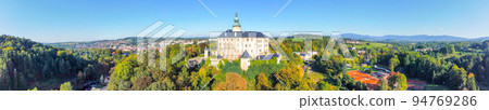 Panorama of Chateau and Castle Frydlant from above 94769286