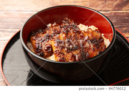 築輪蒲燒飯碗 94776012