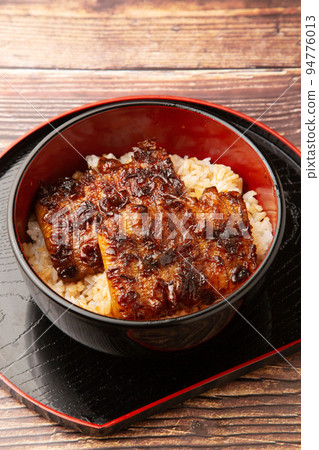 築輪蒲燒飯碗 94776013