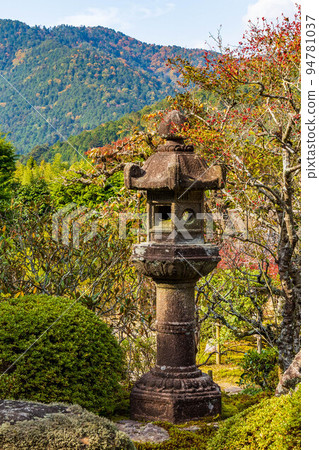 京都大原的秋天，秋葉直光院紀心園 94781037