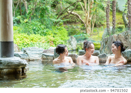 Hot spring, open-air bath, girls' trip Hot spring, open-air bath, girls' trip 94781502