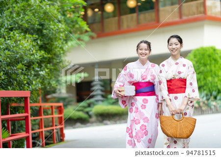 溫泉之旅、浴衣、少女之旅 94781515