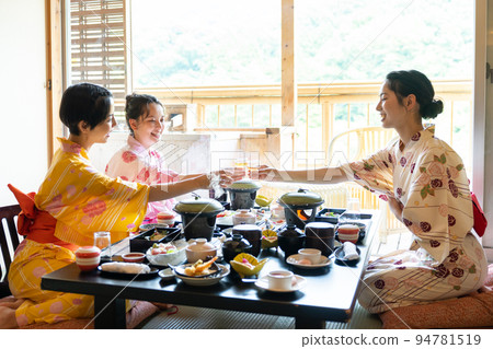 Hot spring trip Meal Women's trip 94781519
