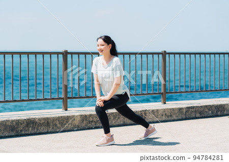 Women stretching Women stretching 94784281