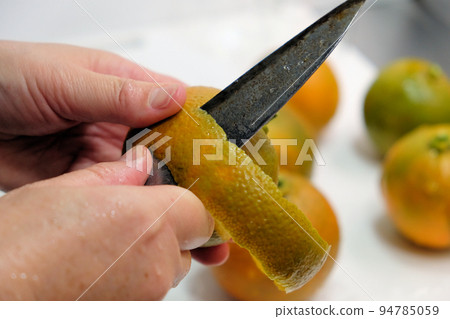 peel the orange peel peel the orange peel 94785059