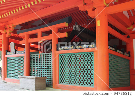 Kasuga Taisha Shrine, Nara Prefecture, Nara Kasuga Taisha, vermilion corridor, main hall 94786512