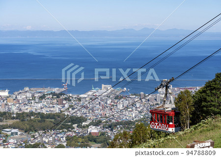 A bird's-eye view of the scenery from Tenguyama Observation Deck, Otaru City, Hokkaido 94788809