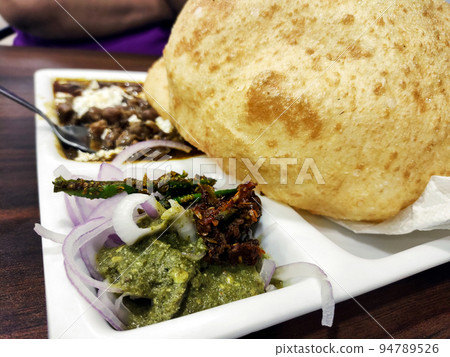 Chole Bhature Chole Bhature 94789526