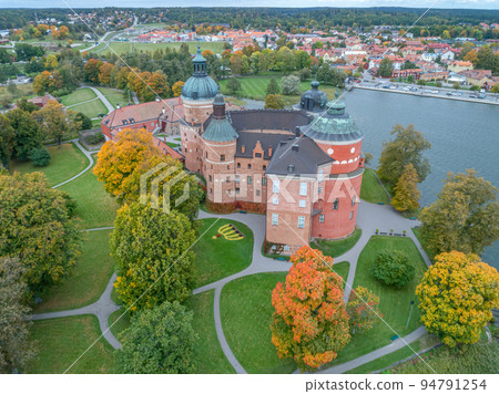 Aerial view of Swedish 16 th century Gripsholm castle located in Mariefred Sodermanland 94791254