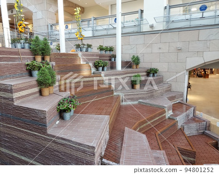 Waterfall in the atrium of Sapporo Factory Waterfall in the atrium of Sapporo Factory 94801252