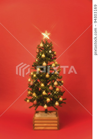 Christmas tree ornament shine 94803169
