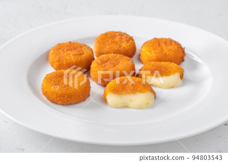 Camembert nuggets 94803543