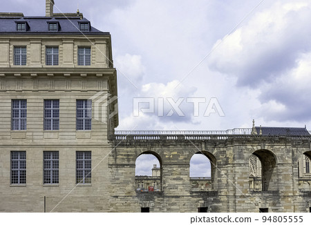 French royal fortress in the town of Vincennes French royal fortress in the town of Vincennes 94805555