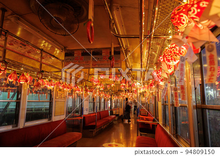 港南鐵道大鱷線（青森縣）水平構成的金魚睡魔列車 94809150