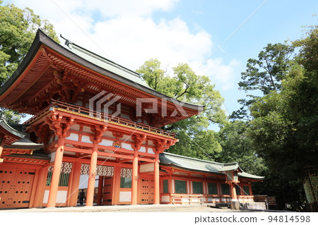 埼玉市大宮區武藏一宮大宮冰川神社櫻花門 埼玉市大宮區武藏一宮大宮冰川神社櫻花門 94814598