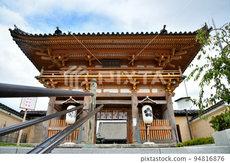 總治寺（二王門）[大阪府茨城市] 94816876