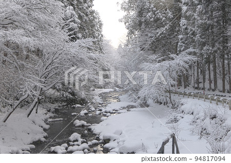Sunshine in the falling snow ~ Kifune River in the snow, near Kifune Shrine Okunomiya 94817094