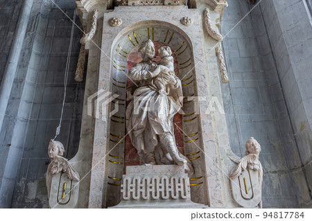 Marble sculptures in Salem abbey, bavaria, germany Marble sculptures in Salem abbey, bavaria, germany 94817784