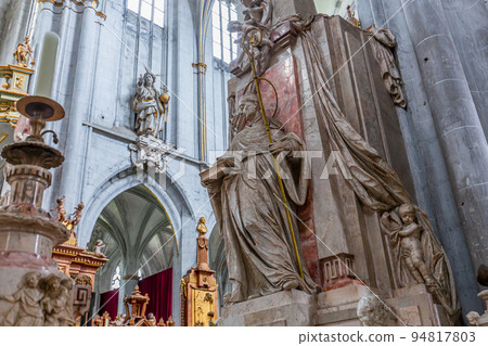 Marble sculptures in Salem abbey, bavaria, germany Marble sculptures in Salem abbey, bavaria, germany 94817803