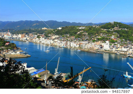 [Hiroshima Prefecture] The streets of Onomichi seen from Mukojima (Senkoji Park) 94817897