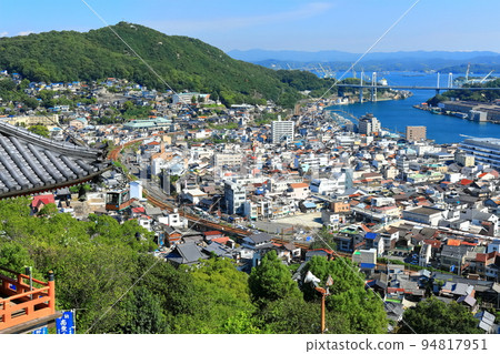 [Hiroshima Prefecture] Onomichi townscape seen from Senkoji Temple 94817951