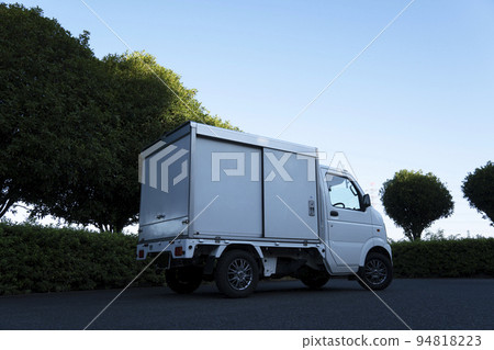 Light cargo vehicle top page image Light cargo vehicle top page image 94818223