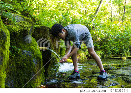 大雪旭岳源水礦泉水天然水 94819954