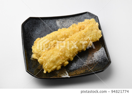 Squid tempura 94821774